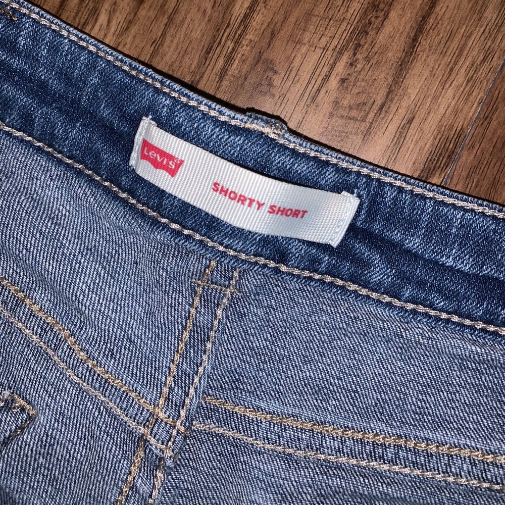 Levis Girls Blue & White Jean Shorts - Picture 3 of 5